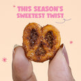 Load image into Gallery viewer, Cinnamon Butter Pretzel Knots