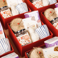 Load image into Gallery viewer, Holly Jolly Hampers