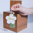 Load image into Gallery viewer, Personalised Flower Acrylic Keyring