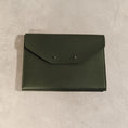 Load image into Gallery viewer, Leather Padfolio
