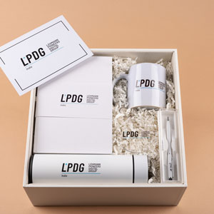 Why a Premium Employee Onboarding Kit is Your Best Retention Strategy?