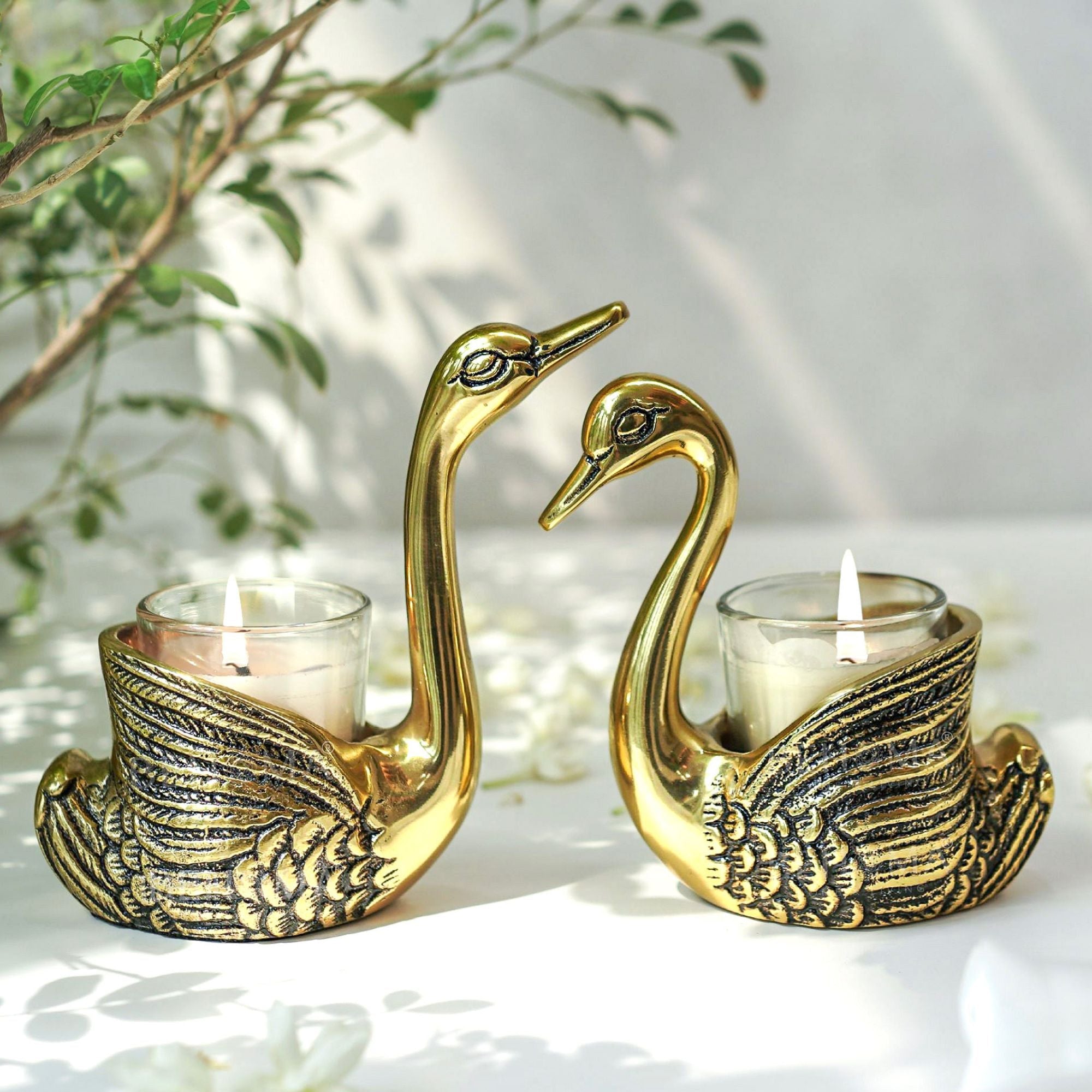 Metal Pair of Swans Candle Holders (with candles)