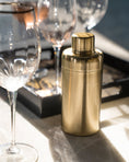 Load image into Gallery viewer, Pineapple Martini Shaker
