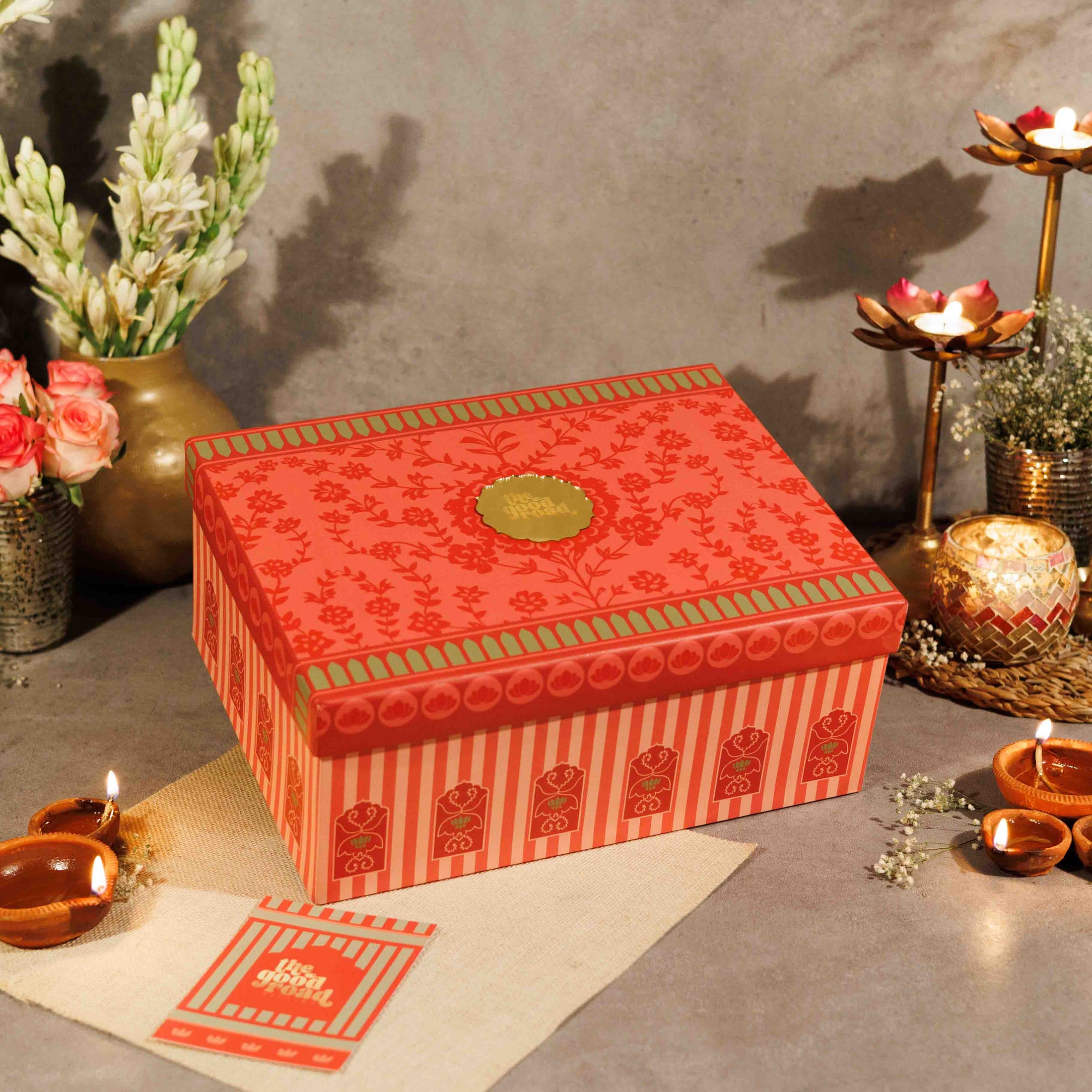 Jharoka Big Gift Box