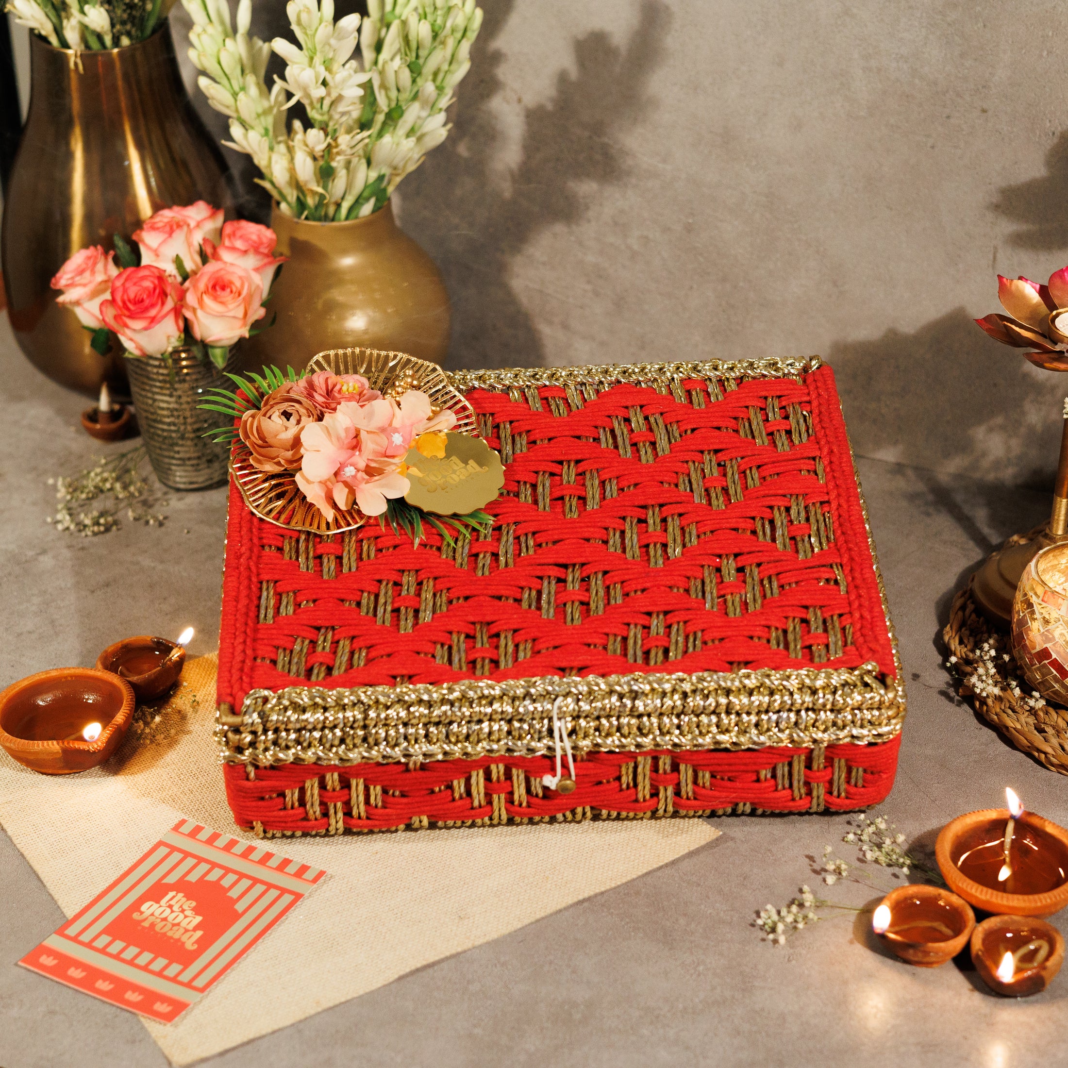 Red Gold Rope Box (13x10x3)