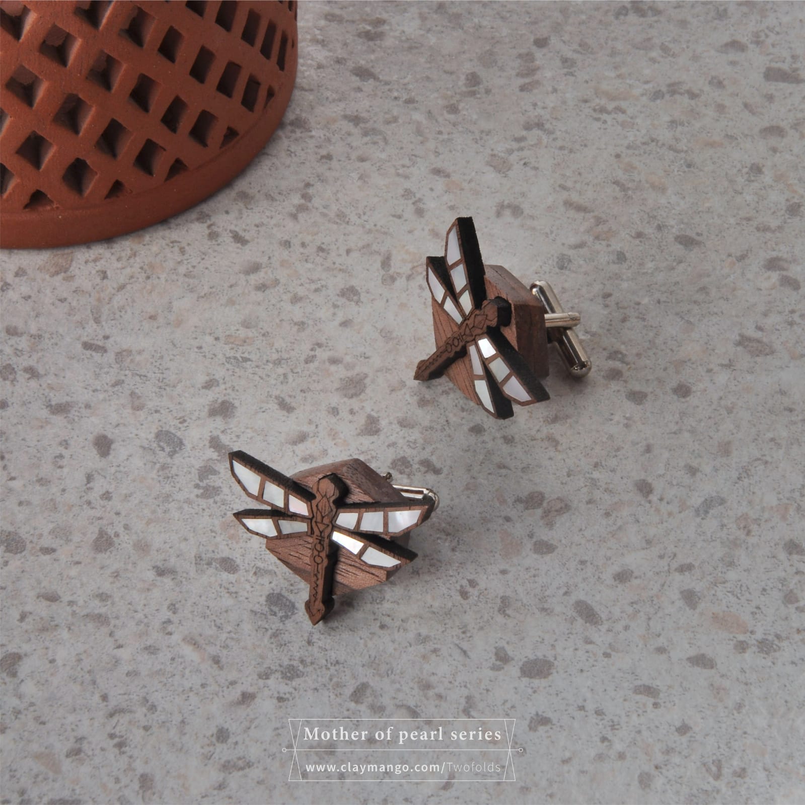 Dragonfly Pearl Inlaid Cufflinks