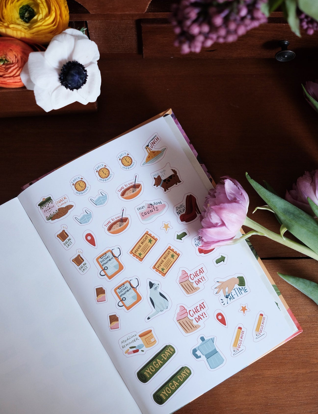 Undated Yearly Planner | Tropic