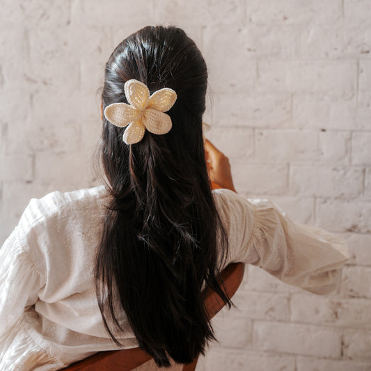 Firangipani Claw Clip