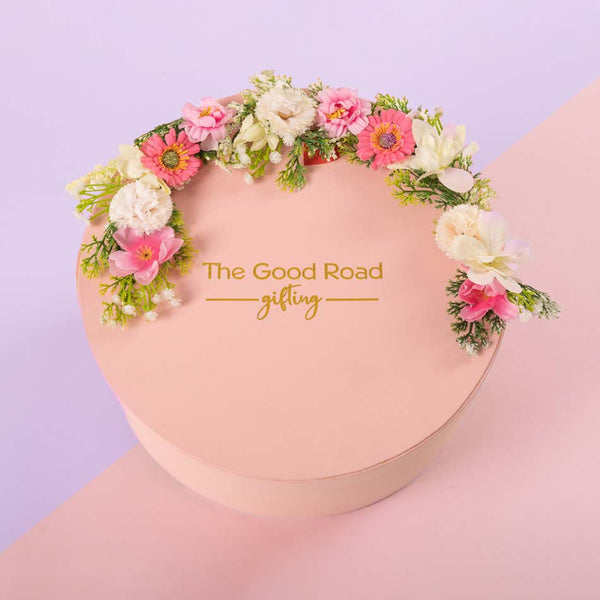 Baby Pink Round Box - Can hold 7 products
